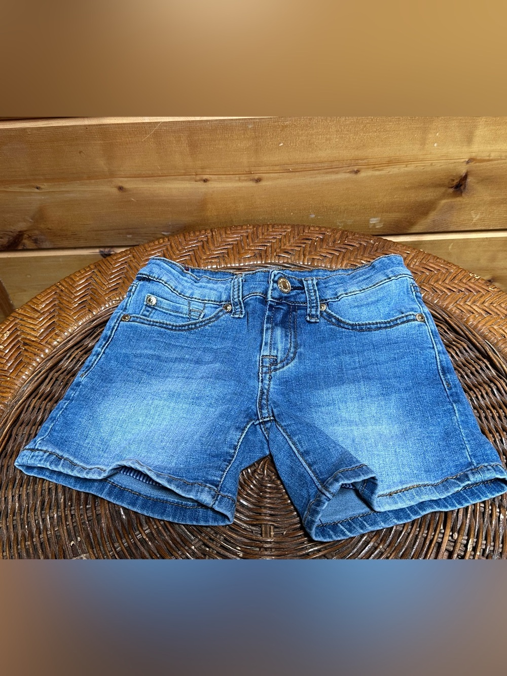 7 for All Mankind Jean shorts size 7